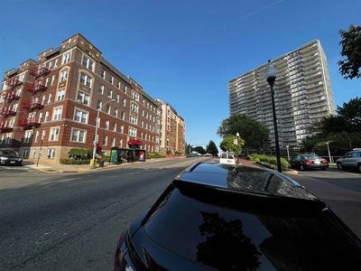 6045 Boulevard East #D9