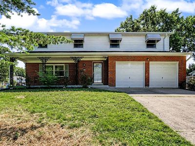 1690 Yellowglen Dr