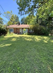142 Franklin Ave