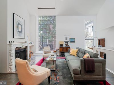 16 Saint James Ct