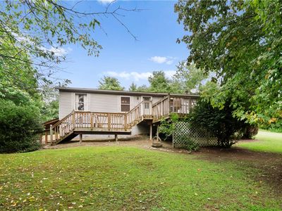 136 Bassett Rd