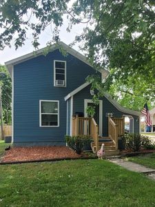 52 W Bacon St