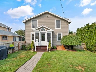 6989 Van Antwerp Dr
