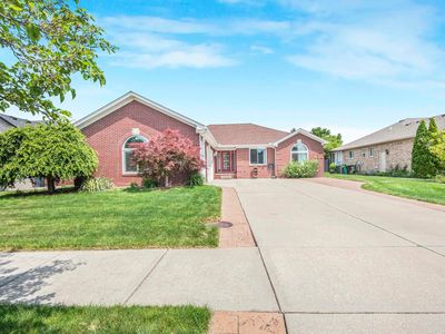 21895 Preserve Ct