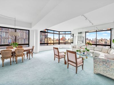 225 W 83rd St APT 20D
