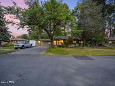5510 N Parkwood Cir
