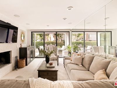 2940 Neilson Way Unit 103