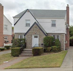 181 Street & 69 Ave Street