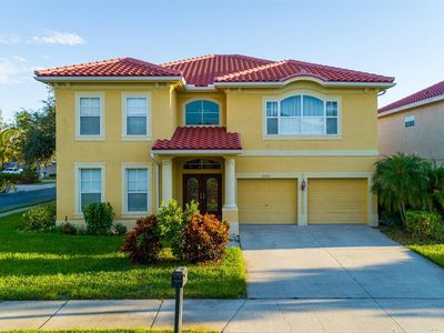 2281 Highland Woods Dr