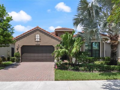 12025 Kalmar Cir N