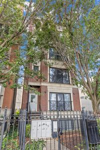 2521 W Congress Pkwy APT 4