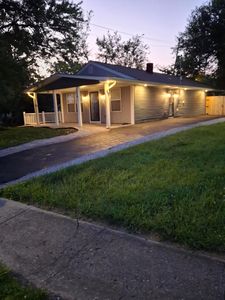 2119 Dawnlight Ave