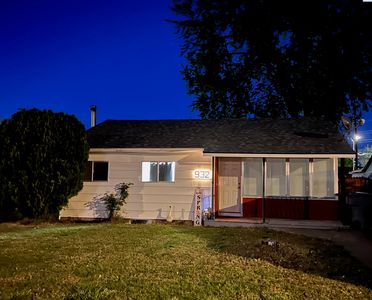 932 Sanford Ave