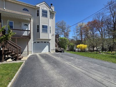 27 Middlesex Ave