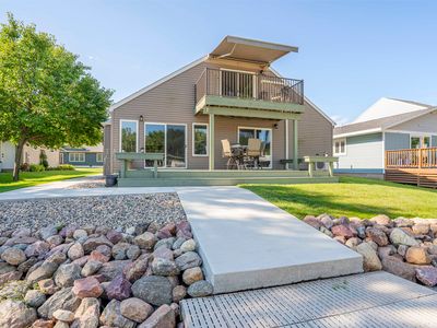 1304 Joy Loy Ln
