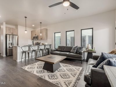 137 Granby Meadow Dr #137