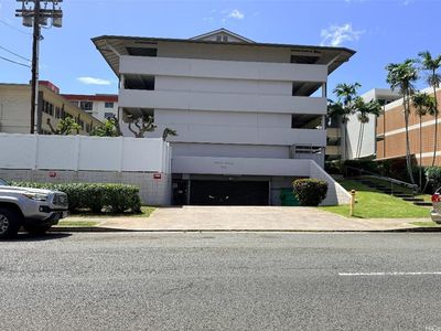 1512 Piikoi St APT 203