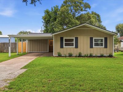 2409 Grand Blvd