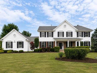 27517 E Savannah Trl