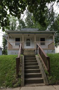 578 Plum Ave
