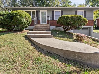 413 Maple St