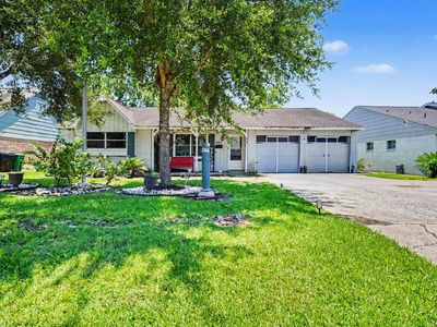 4311 Dragonwick Dr