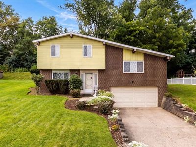 1081 Old Post Rd