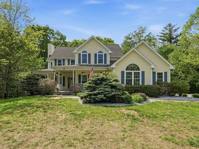 81 Sheffield Dr