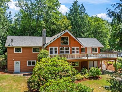 12170 Viewcrest Place NE