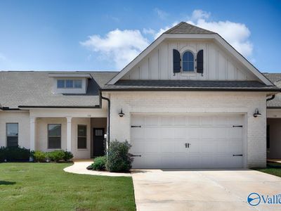 136 Clift Farm Dr