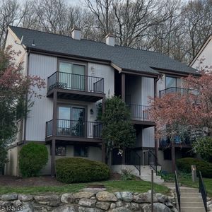 9163 Ashland Ct