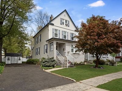 21 W Grant Ave