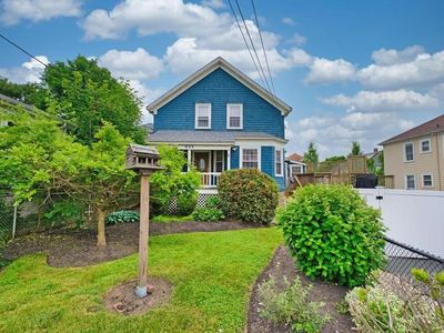 633 Charles St