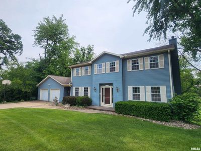 591 Breezy Point Dr