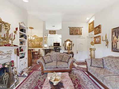 7702 Lafayette Forest Dr APT 31