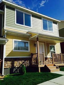 190 Fox Hills Dr