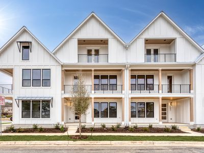413 MCMILLAN PL