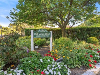 460 Old Town Road #27L