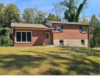107 Bland Rd