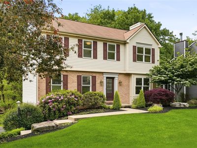 435 Cloverdale Dr