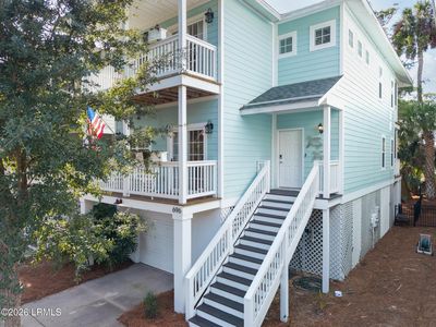 696 Bonito Dr