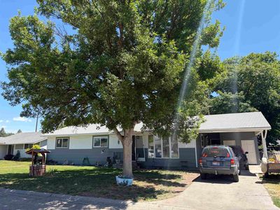 1331 Vista Dr