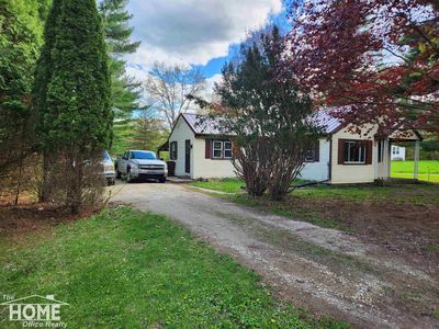 Property at 7405 Lansing Rd, Perry, MI
