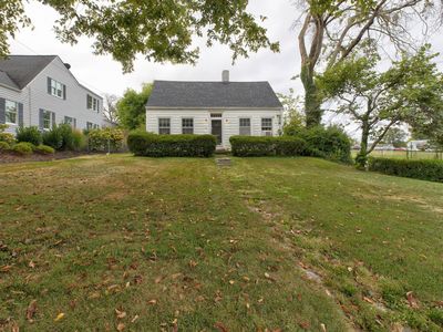 408 W Maple St
