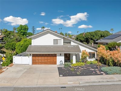 1359 Knoll Dr