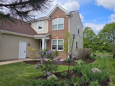 Property at 450 Rosewood Xing, Lindenhurst, IL