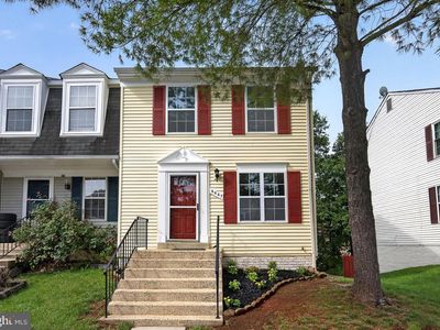 8667 Braxted Ln