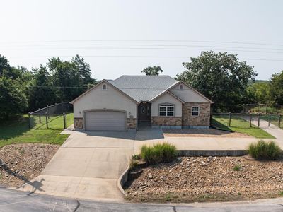 22914 Lake Ridge Dr