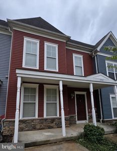 5002 Kimi Gray Ct SE