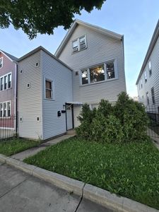 5119 S Washtenaw Ave